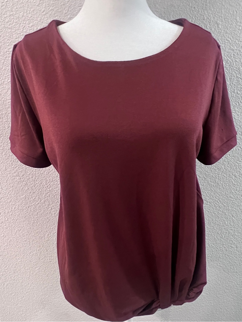 Banana Republic Short Sleeve Crewneck Tee - Burgundy